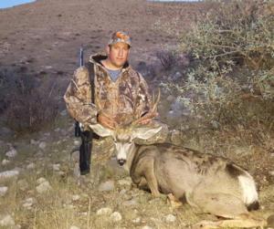 New Mexico Trophy Mule Deer Hunts